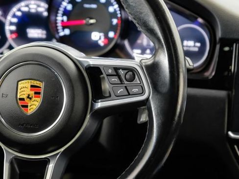 Used 2019 Porsche Cayenne AWD/4WD image 26