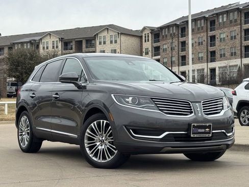 Used 2018 Lincoln MKX Reserve w/ Lincoln MKX Climate Package image 2