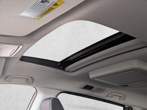 New 2026 Honda Odyssey Touring image 14