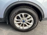 Used 2022 Ford Escape SE image 5