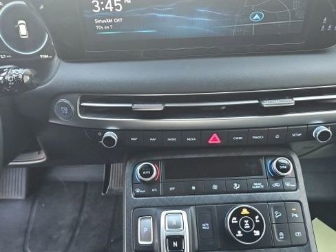 Used 2024 Hyundai Palisade Limited image 11