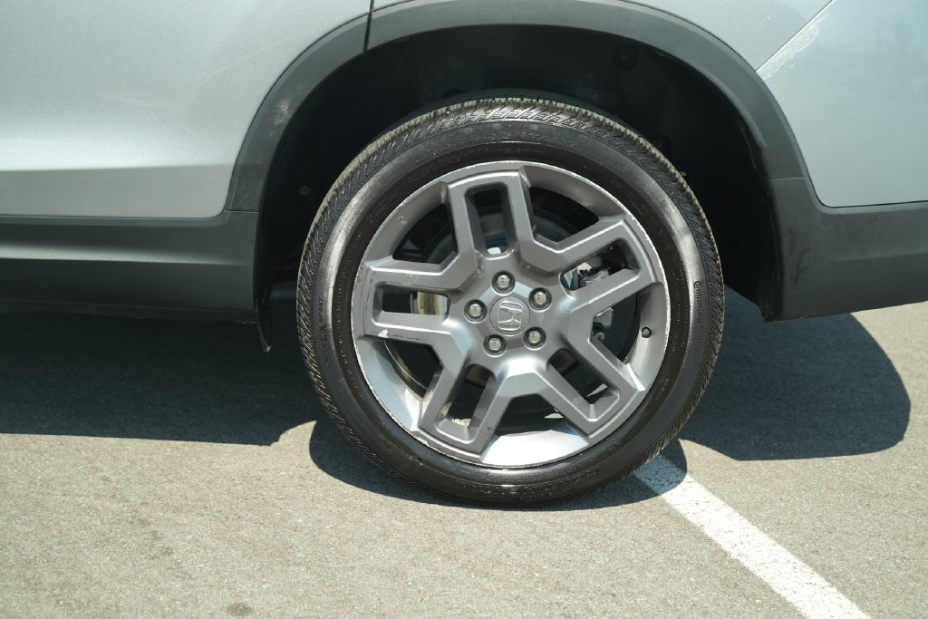 Used 2023 Honda Passport EX-L image 46