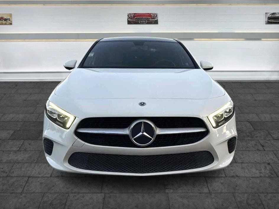 Used 2020 Mercedes-Benz A 220 image 2