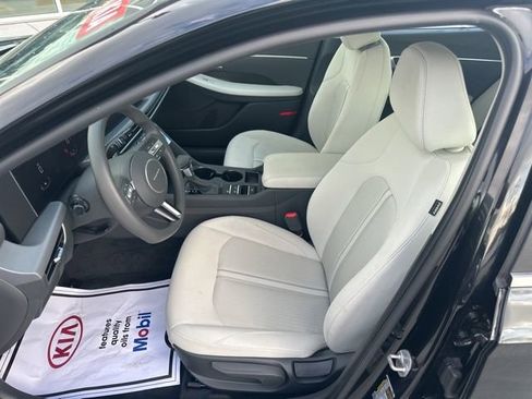 Used 2025 Hyundai Sonata SE image 34
