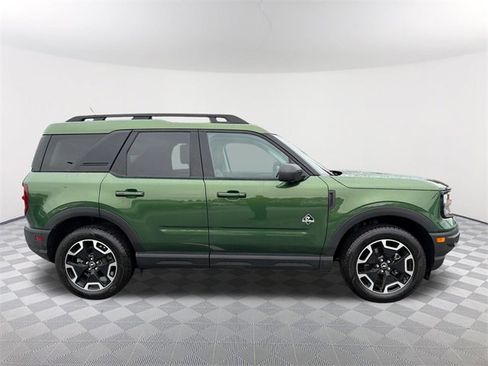 Used 2023 Ford Bronco Sport Outer Banks w/ Tech Package image 4