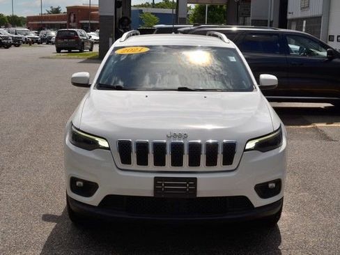 Used 2021 Jeep Cherokee Latitude Lux AWD/4WD image 3