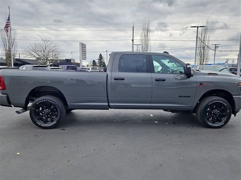 New 2026 RAM 3500 Big Horn image 7