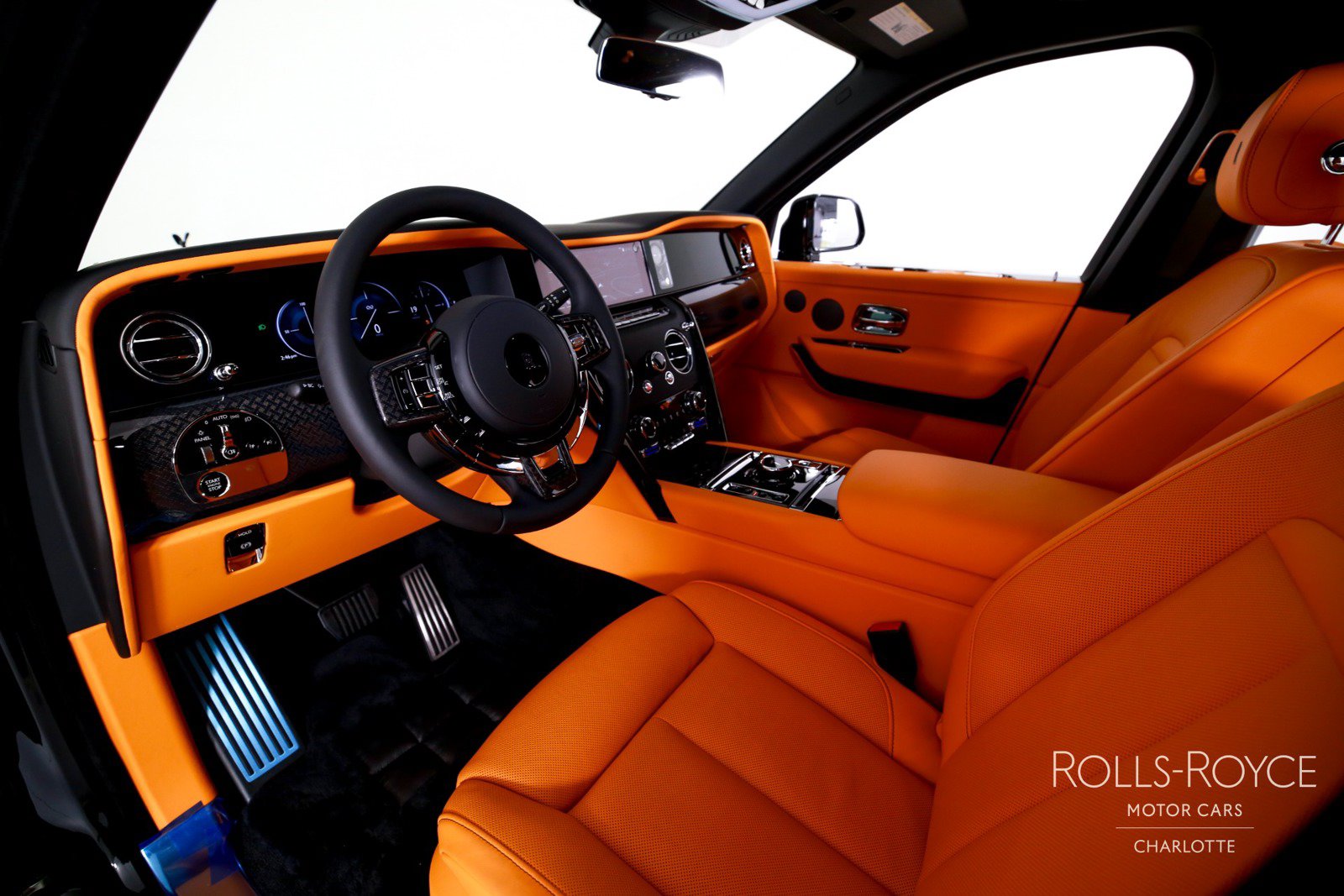 New 2027 Rolls-Royce Cullinan Black Badge AWD/4WD image 4