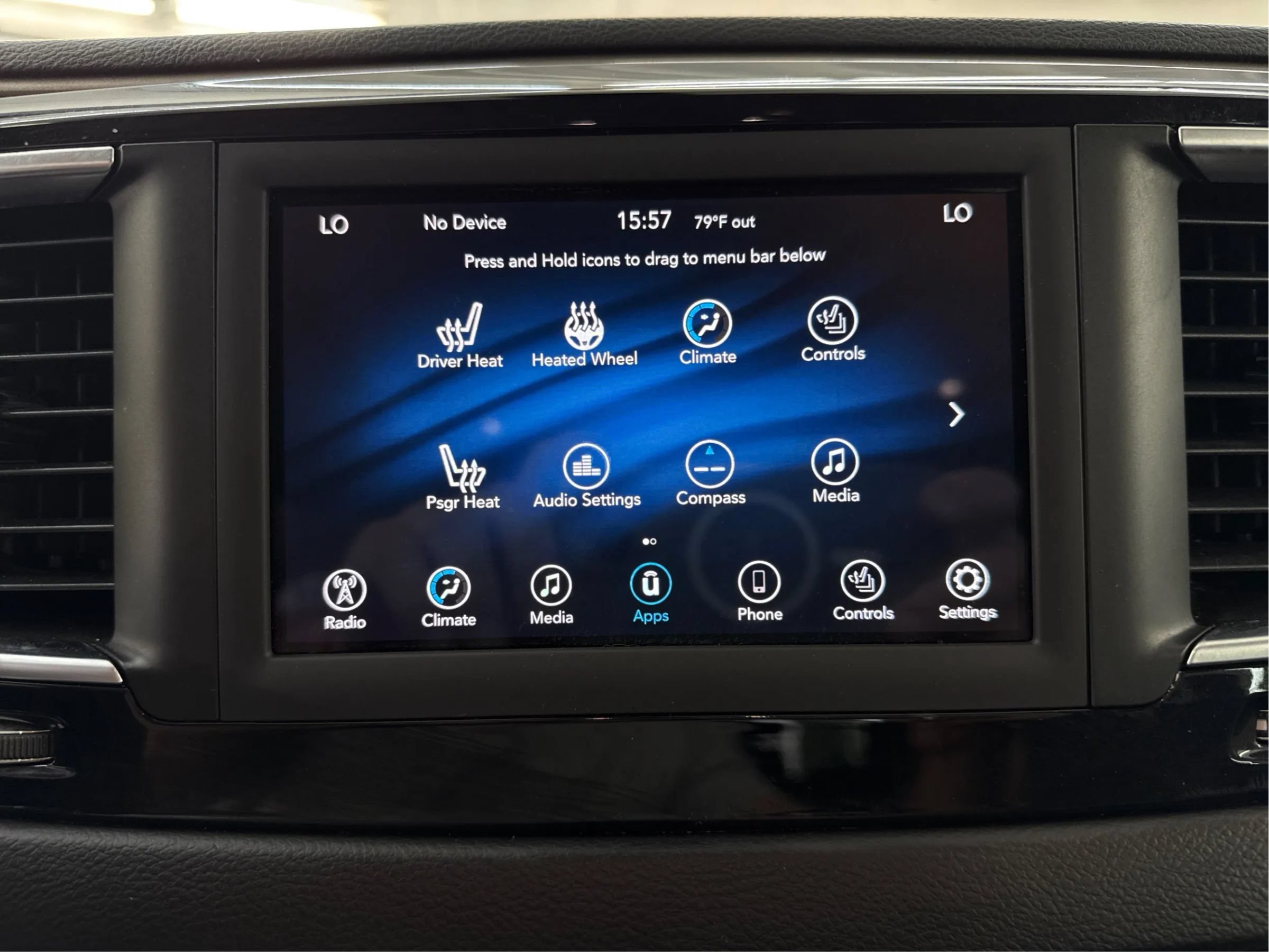 Used 2019 Chrysler Pacifica Touring-L FWD image 41