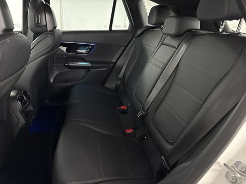 Certified 2026 Mercedes-Benz GLC 300 image 21