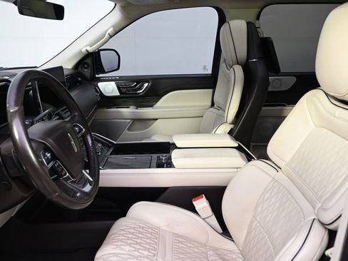 Certified 2020 Lincoln Navigator L Black Label image 13