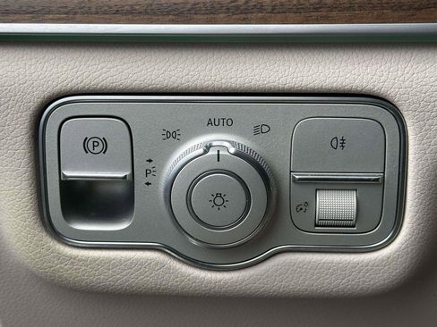 Certified 2023 Mercedes-Benz GLE 350 4MATIC image 17