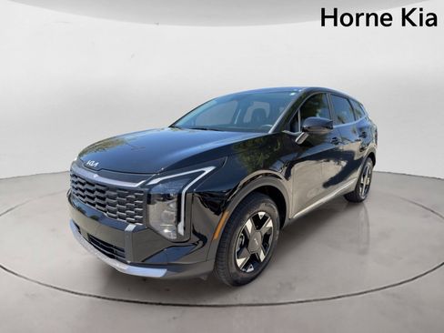 New 2026 Kia Sportage LX FWD image 7