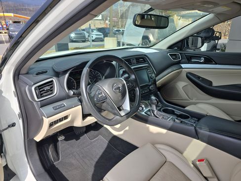 Used 2017 Nissan Maxima 3.5 SL image 22