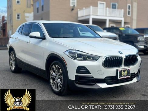 Used 2022 BMW X2 xDrive28i w/ Convenience Package image 3