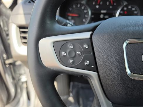 Used 2024 GMC Terrain SLT FWD image 30