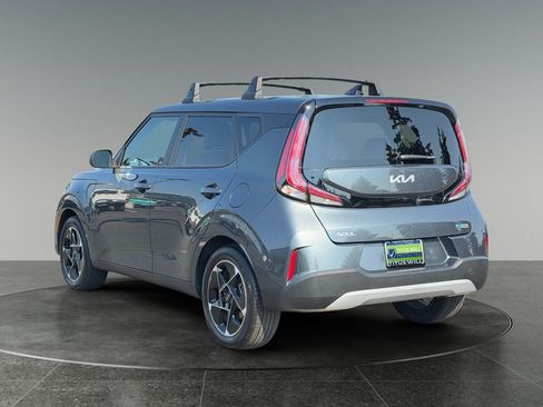 Used 2024 Kia Soul EX FWD image 7