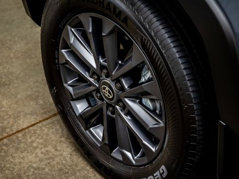 Used 2025 Toyota Land Cruiser w/ Premium Package image 16