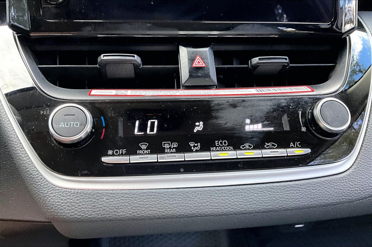 Used 2026 Toyota Corolla LE FWD image 25