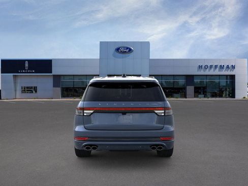 New 2025 Lincoln Aviator Reserve w/ Jet Appearance Package image 5