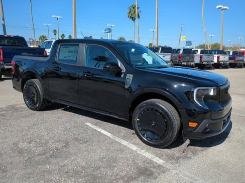 New 2026 Ford Maverick Lobo image 2