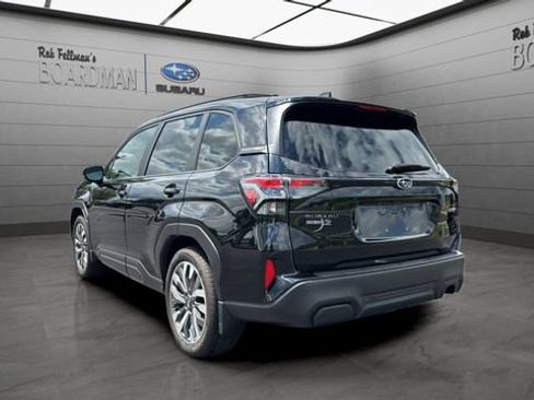 Used 2025 Subaru Forester Touring AWD/4WD image 7