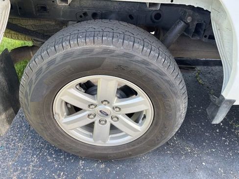 Used 2023 Ford F150 XLT w/ Equipment Group 301A Mid AWD/4WD image 5