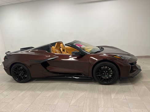 Used 2023 Chevrolet Corvette Z06 image 18