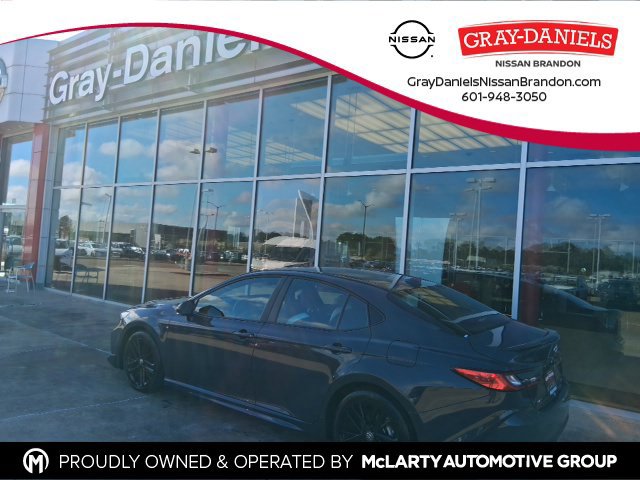 Used 2026 Toyota Camry SE FWD image 1