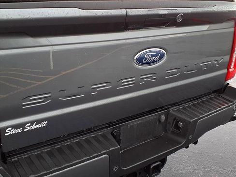 Used 2024 Ford F250 Lariat w/ Sport Appearance Package image 30