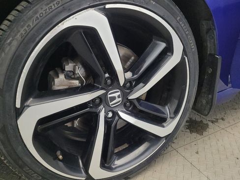 Used 2018 Honda Accord Sport image 31