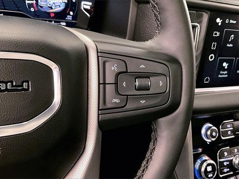 Used 2023 GMC Yukon Denali w/ LPO, Floor Liner Package image 26