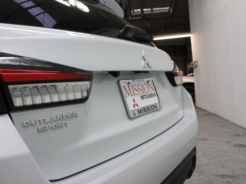 New 2026 Mitsubishi Outlander Sport ES image 4