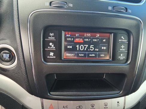 Used 2012 Dodge Journey SXT w/ Popular Equipment Group FWD image 15