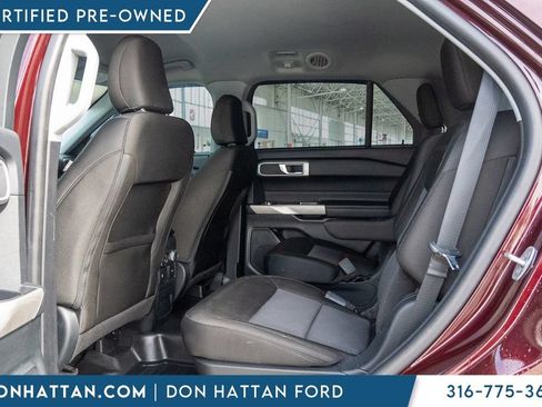 Certified 2022 Ford Explorer XLT w/ Class IV Trailer Tow Package AWD/4WD image 20