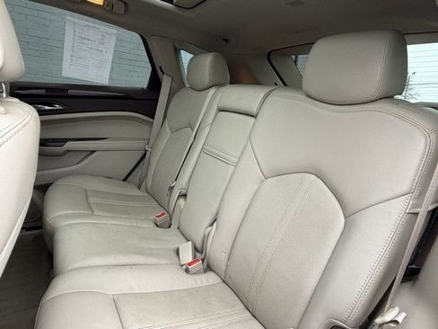 Used 2015 Cadillac SRX Luxury image 23