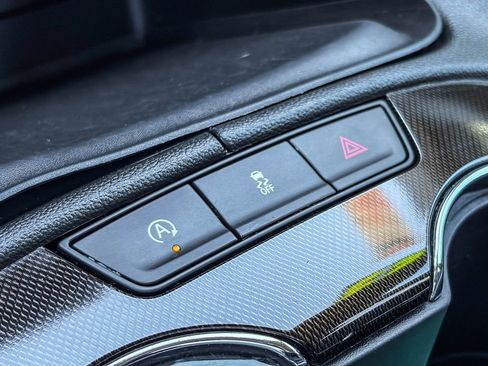 Used 2023 GMC Acadia AT4 AWD/4WD image 34