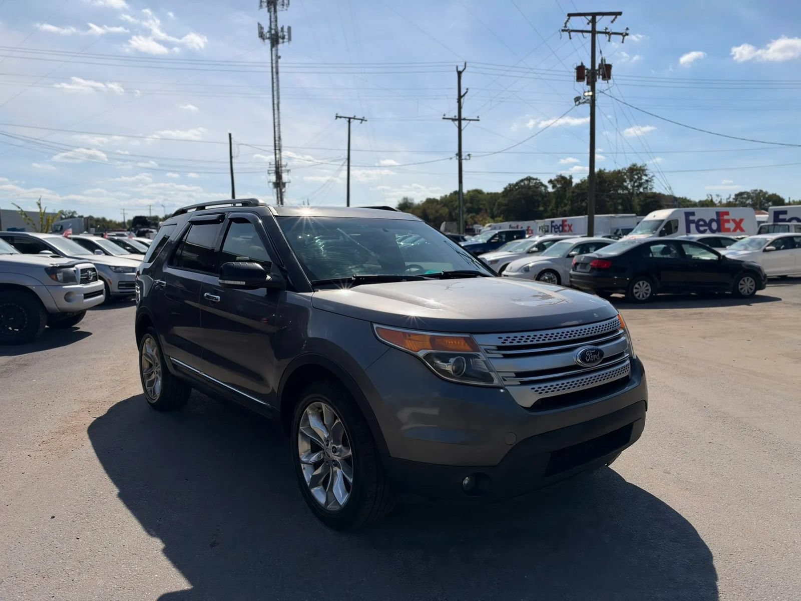 Used 2013 Ford Explorer XLT AWD/4WD image 7