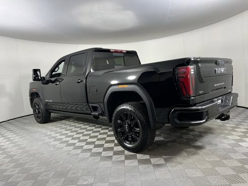 Used 2024 GMC Sierra 2500 AT4 w/ AT4 Premium Plus Package image 9