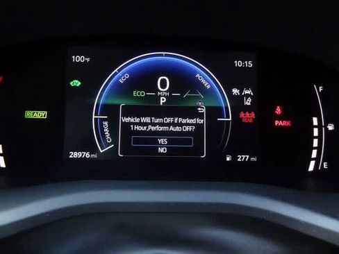 Used 2025 Toyota Camry LE FWD image 18
