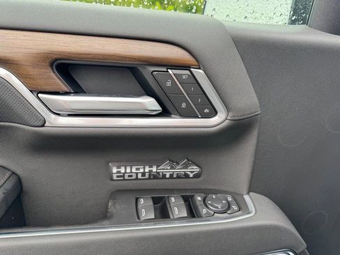 New 2026 Chevrolet Silverado 1500 High Country AWD/4WD image 43