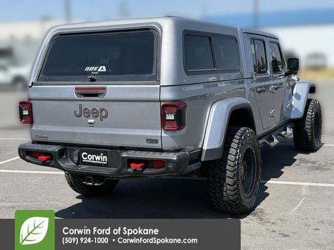 Used 2020 Jeep Gladiator Rubicon w/ Advanced Safety Group AWD/4WD image 15