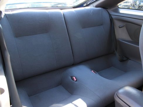 Used 2000 Toyota Celica GT image 16