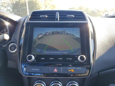 Used 2023 Mitsubishi Outlander Sport SE image 25