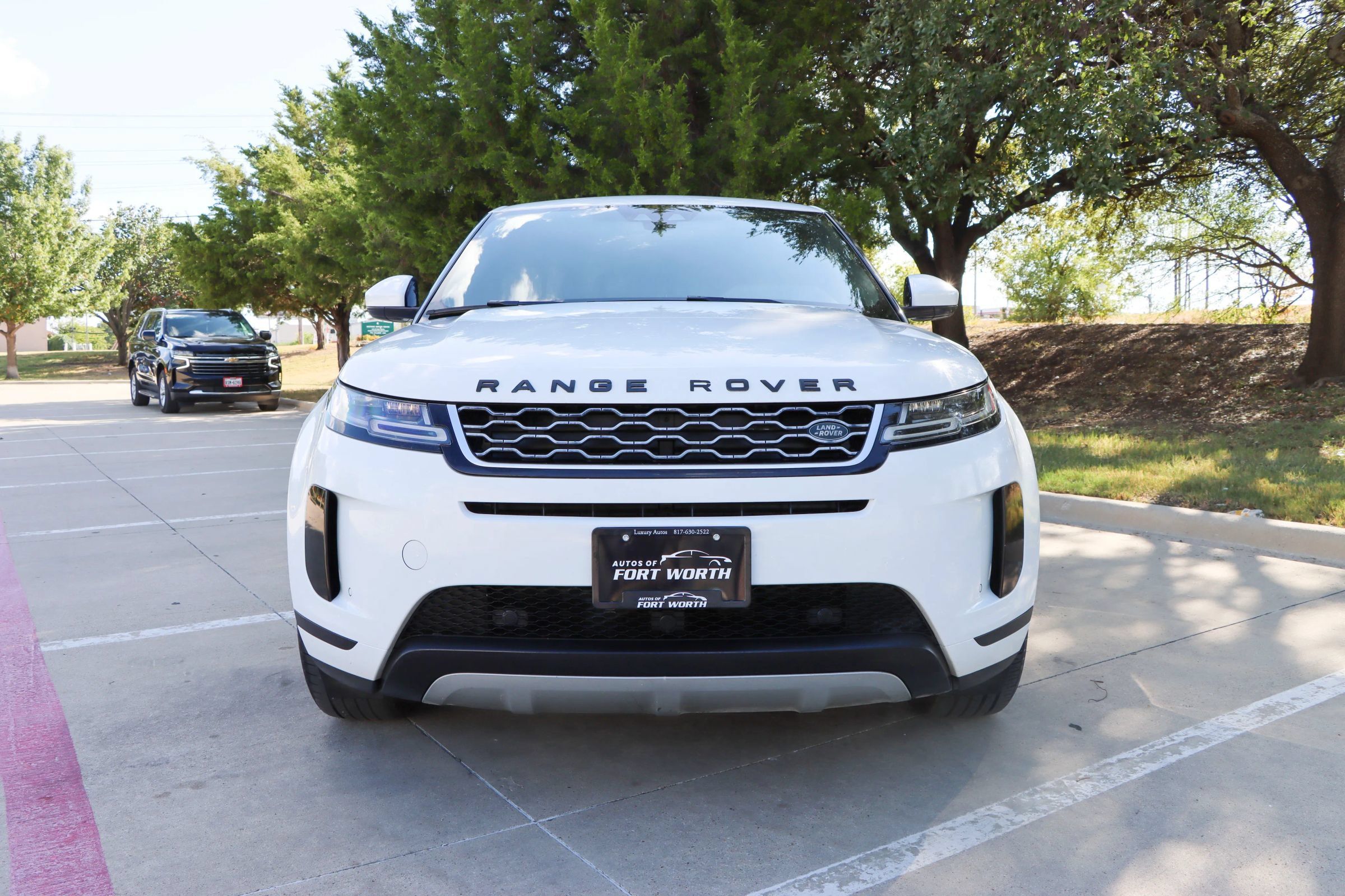 Used 2020 Land Rover Range Rover Evoque SE AWD/4WD image 2