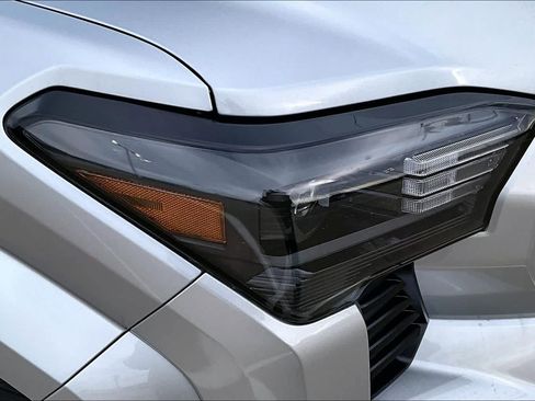 New 2026 Toyota Tacoma SR5 AWD/4WD image 13