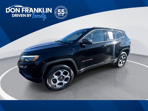 Used 2022 Jeep Compass Trailhawk w/ Trailhawk Elite Group image 1