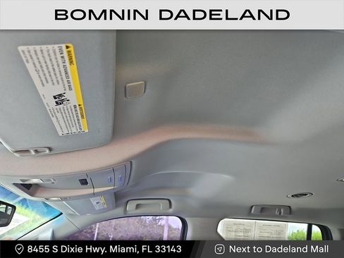 Used 2018 Chevrolet Tahoe LS image 18