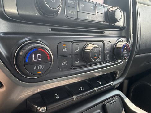 Used 2017 Chevrolet Silverado 1500 LTZ Z71 AWD/4WD image 45