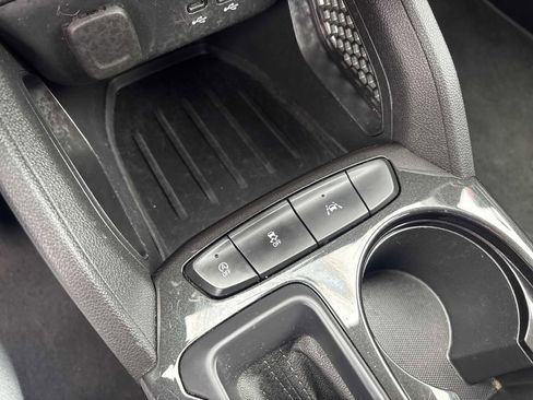 Used 2024 Chevrolet TrailBlazer LT FWD image 15